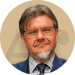 Анатолий Семенов